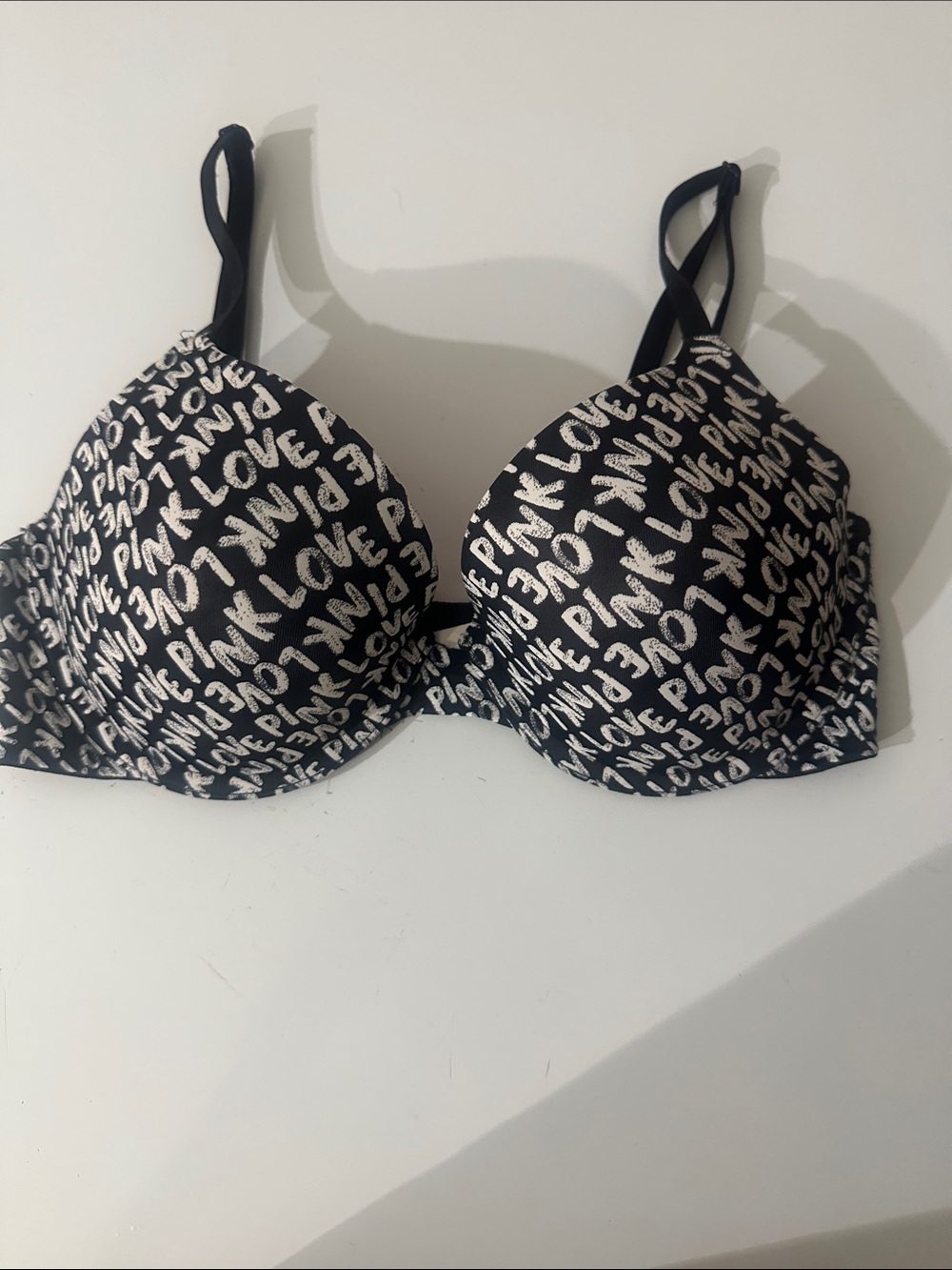 Pink Victoria’s Secret sexy black and white push up bra Sz 34C